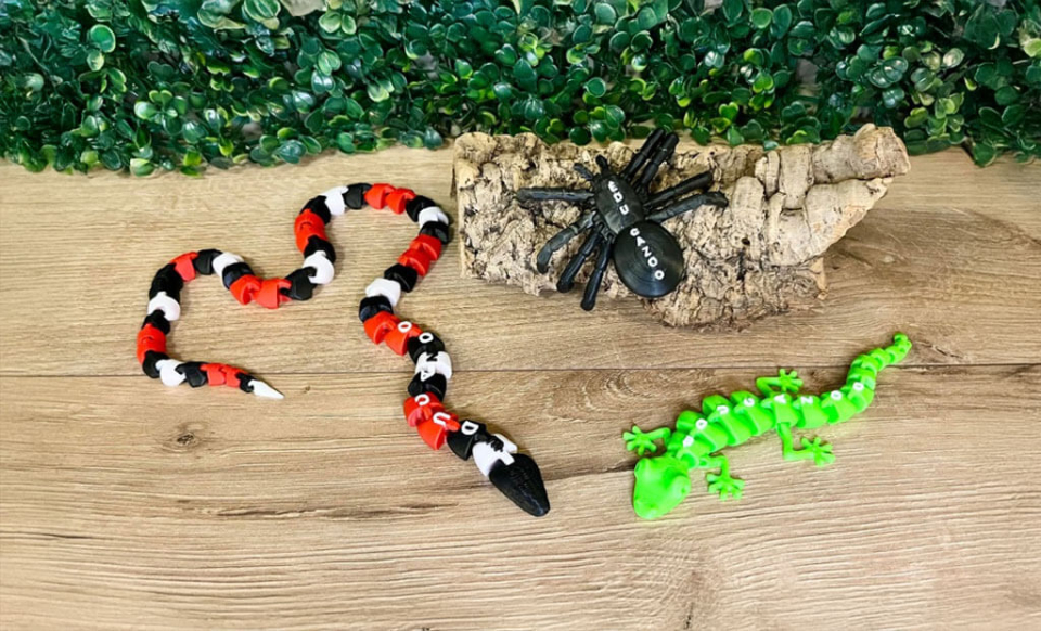 Fidget Toy (Snake) *N/D à Québec - Jouet Sensoriel - Éducazoo
